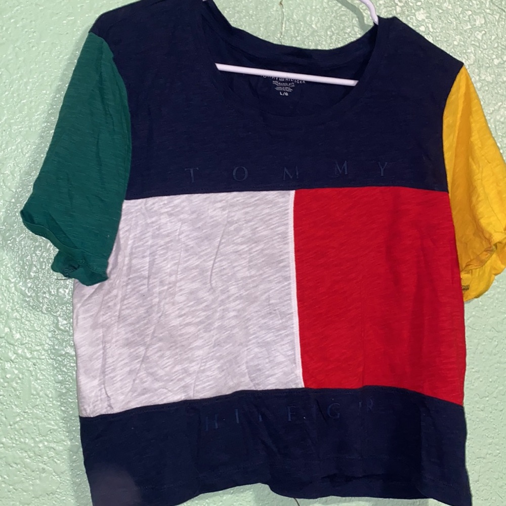 Tommy Hilfiger tee